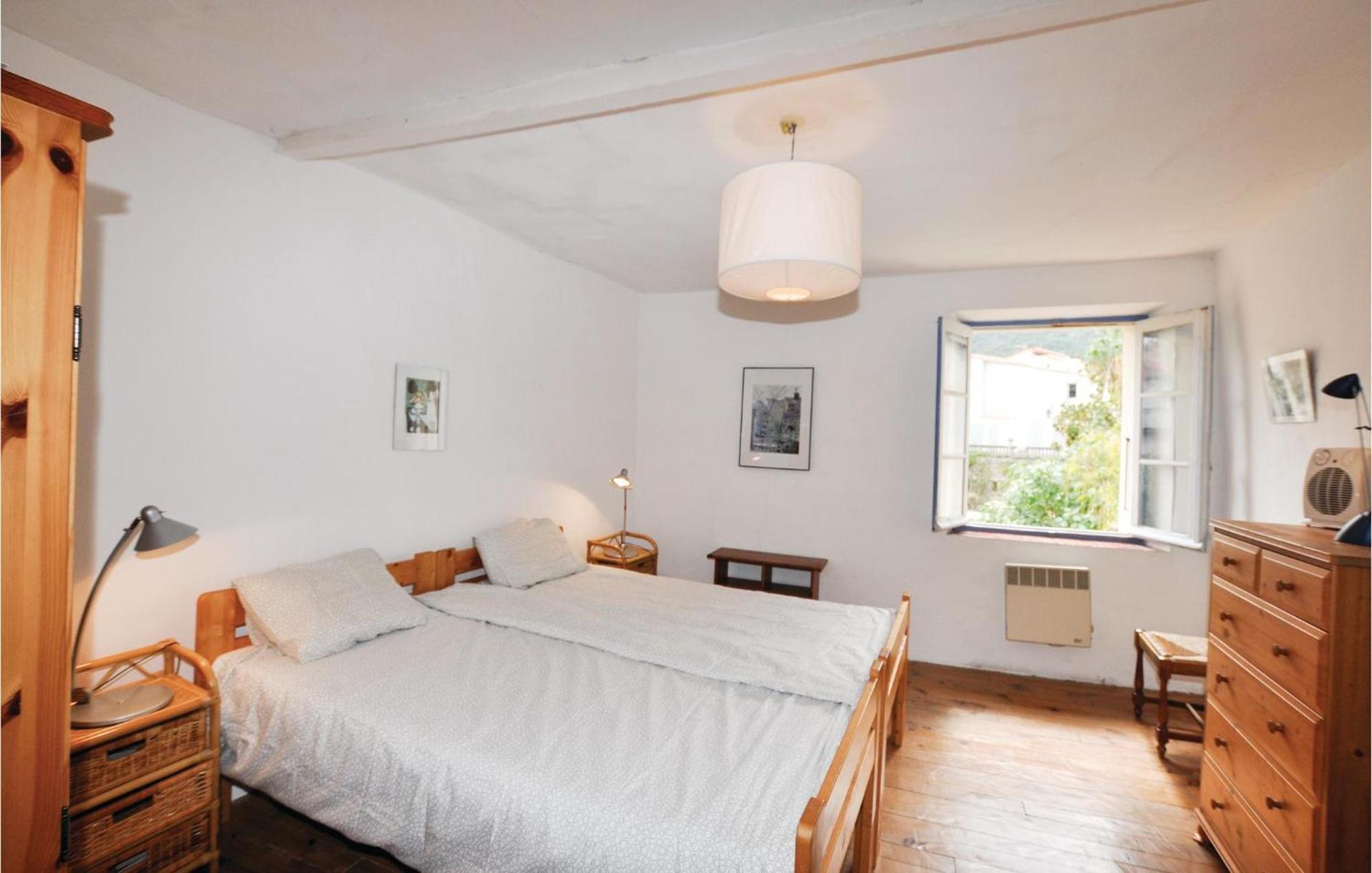 Amazing Home In Ceret With Wifi Экстерьер фото